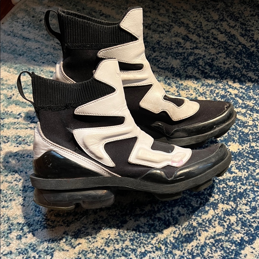 Nike air max futuristic Black and White Women's Sneakers